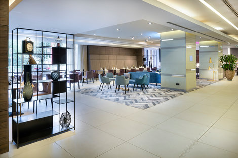 Crowne Plaza Hotel Düsseldorf-Neuss Open Lobby